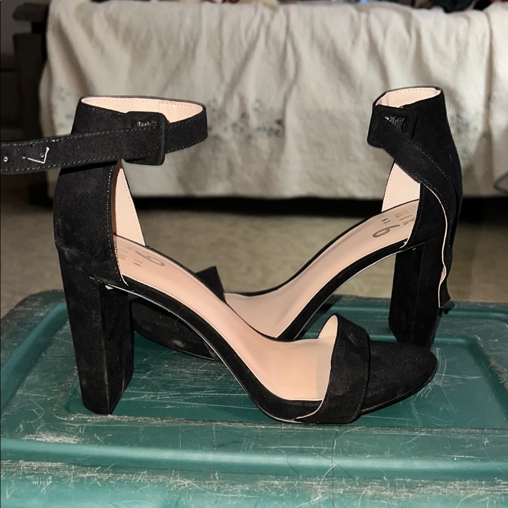 Black High Heeled Open Toe Sandals